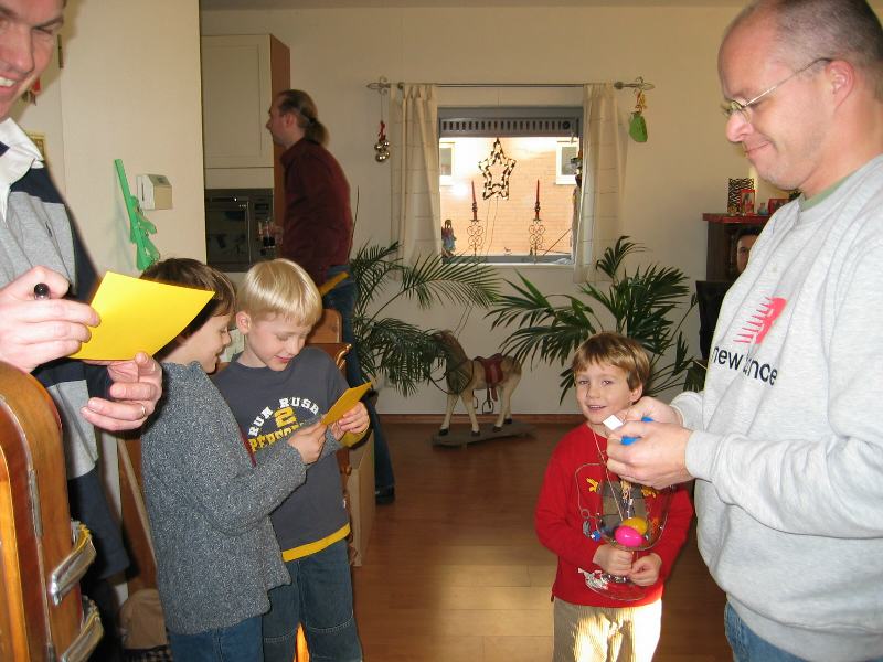 Image 16 of 40  -  77 kB