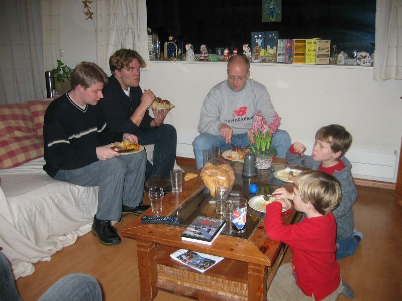 Image 23 of 40  -  76 kB