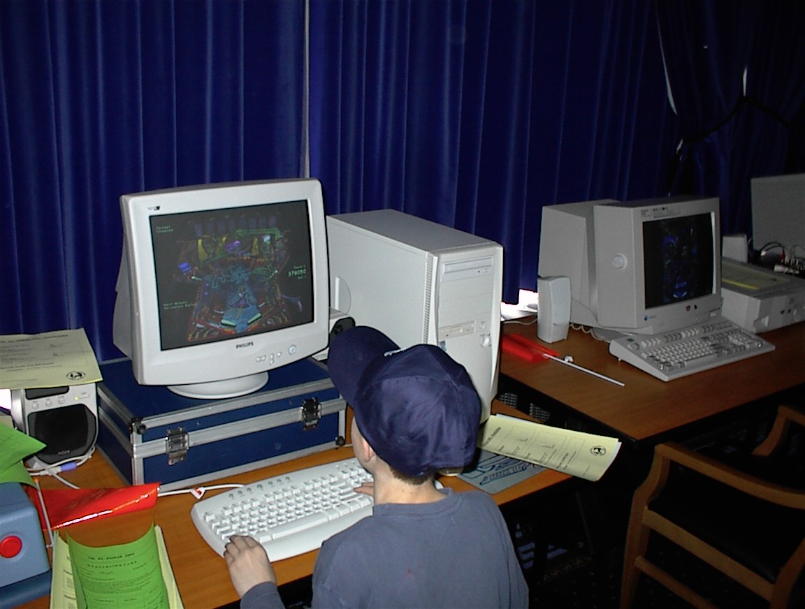 Image 18 of 36  -  167 kB